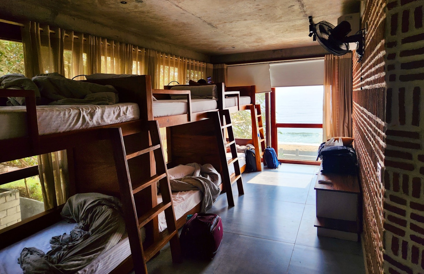 How to Choose the Right Domestic Helper for Your Needs